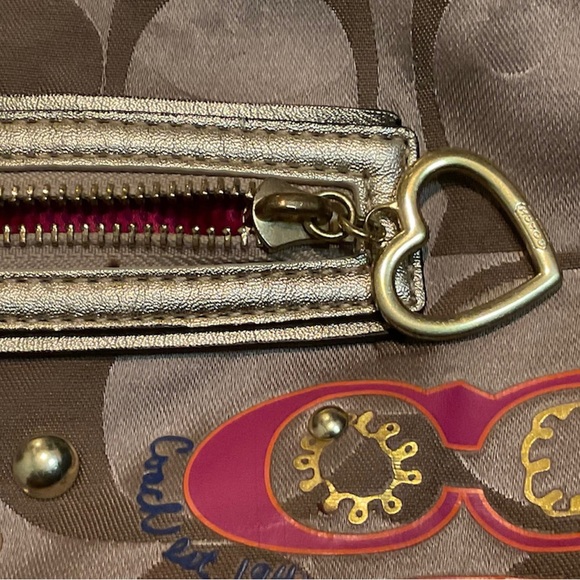 Coach Poppy Shoulder Bag - Picture 11 of 14